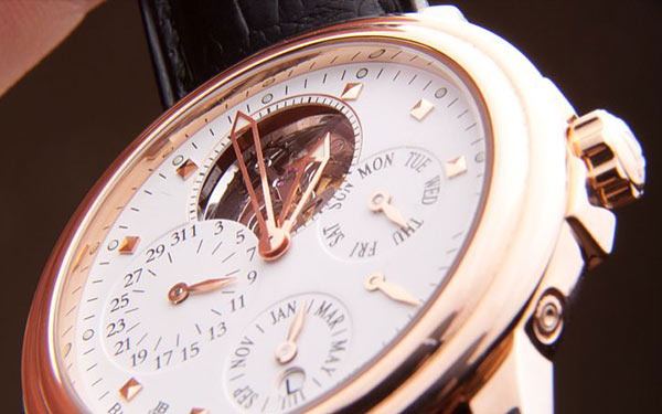 欧米茄手表应该如何调时间不对手表造成损伤（手表调时间）（图）
